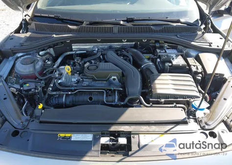 2025 Volkswagen Jetta 1.5T Sport from USA, damaged, VIN 3VWBX7BU4SM062978